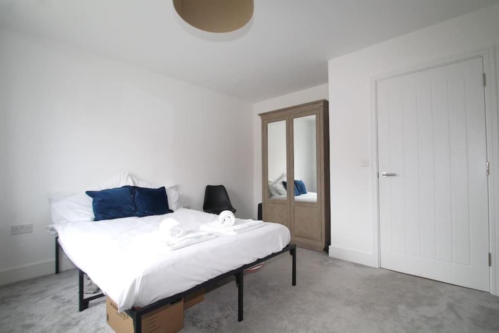 Beaulieu Park - Sleeps 10 - Chelmsford Villa บรูมฟิลด์ ภายนอก รูปภาพ