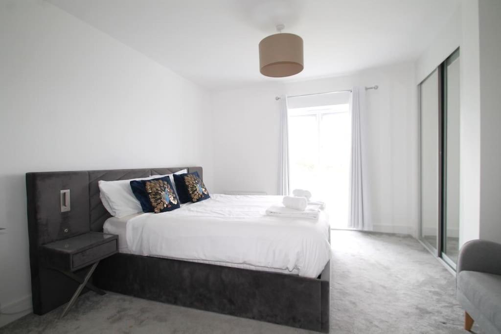 Beaulieu Park - Sleeps 10 - Chelmsford Villa บรูมฟิลด์ ภายนอก รูปภาพ